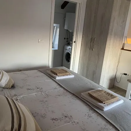 House Little Flower Holiday home *