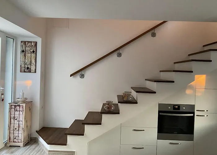 House Little Flower *