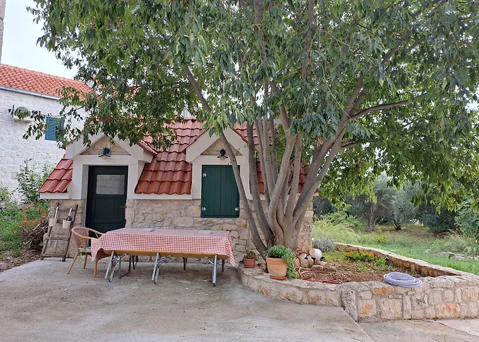 House Little Flower Trogir