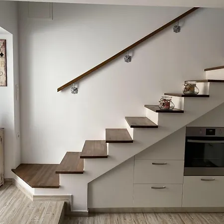 Сasa de vacaciones House Little Flower Trogir